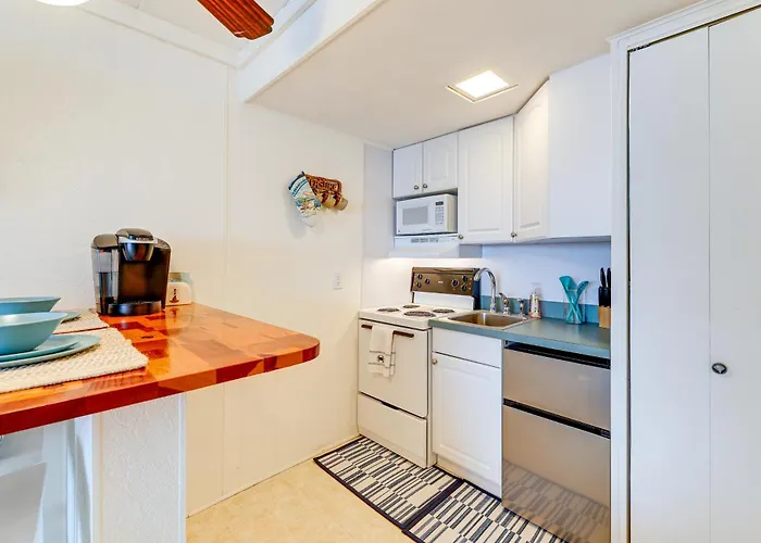 1 Block To Beach! Ocean W/ Pool Access Ocean City