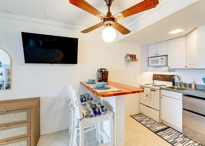 Apartment 1 Block To Beach! Ocean W/ Pool Access Ocean City